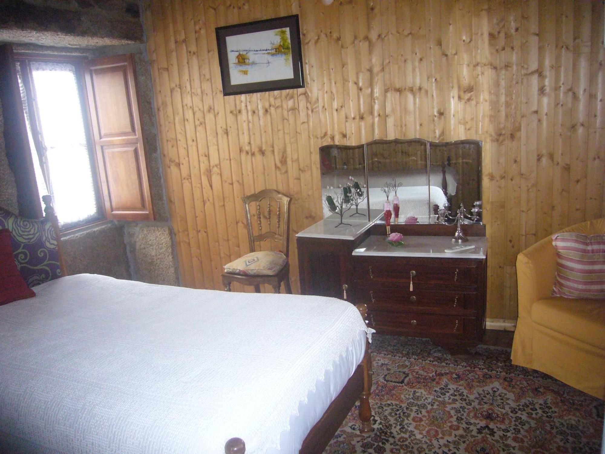Casa Do Monge Guest House Leomil Bagian luar foto